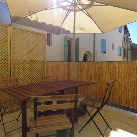 Appartement Centre Historique Avec Terrasse Au Porte De La Camargue Saint-Gilles  Exteriér fotografie